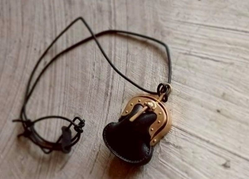 ナカガワクチガネ