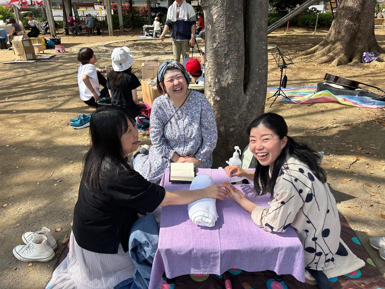 ●爪磨きをふるまってくれたよ