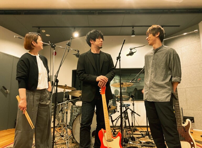 デビュー20周年のアンダーグラフとベストアルバムを制作し、共に